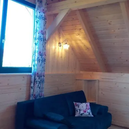 Cztery Pory Roku Z Lazienkami Do Wynajecia